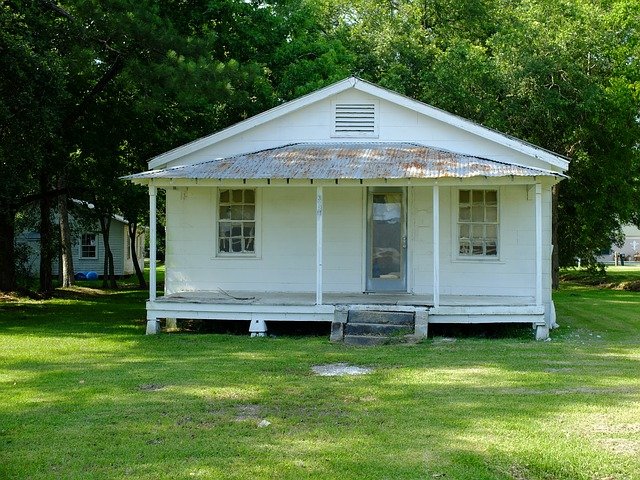 Mobile Homes: Fast and Affordable Housing